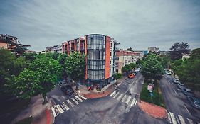 City Center Apartments