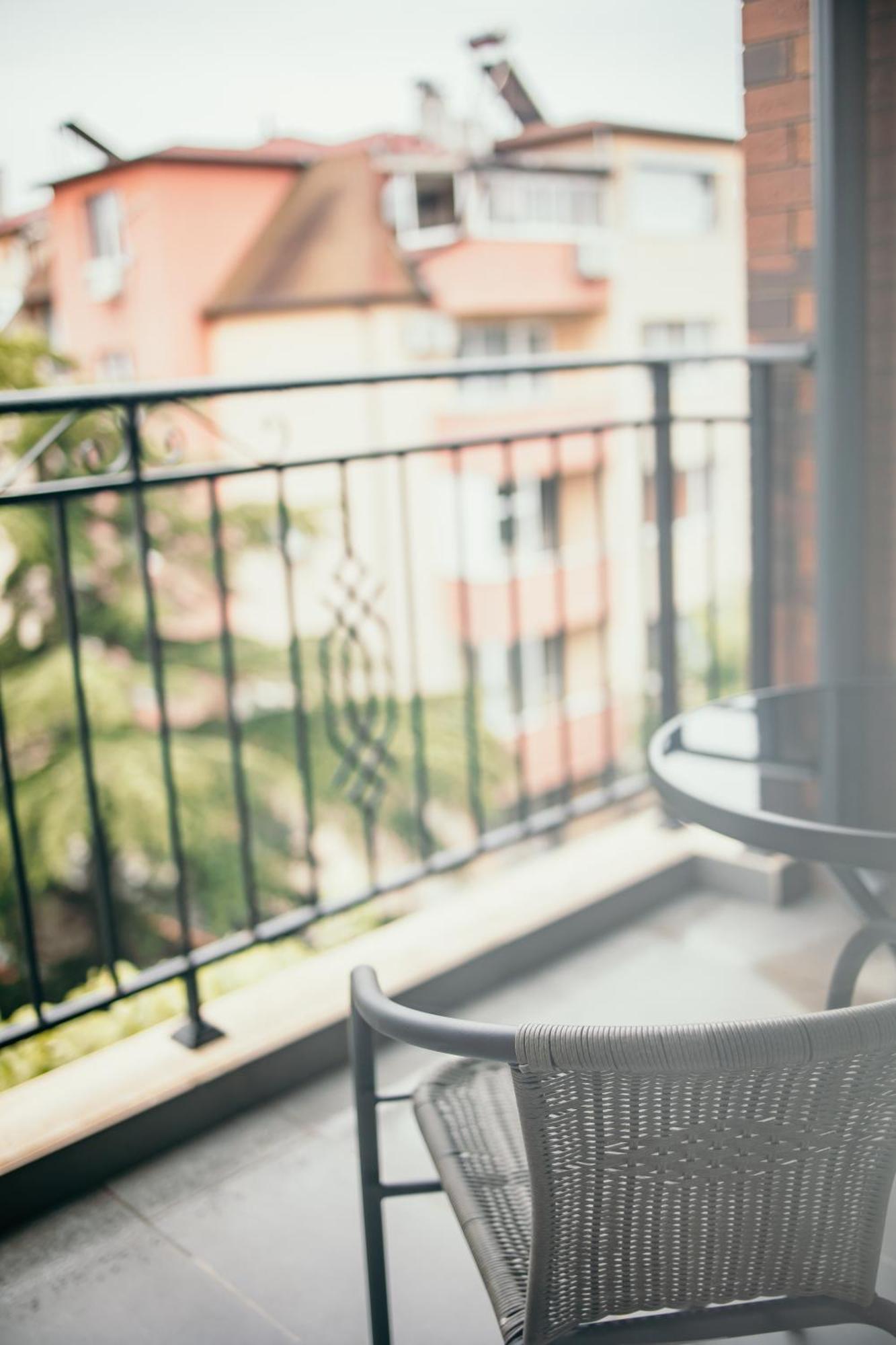 City Center Apartments Kŭrdzhali Dış mekan fotoğraf